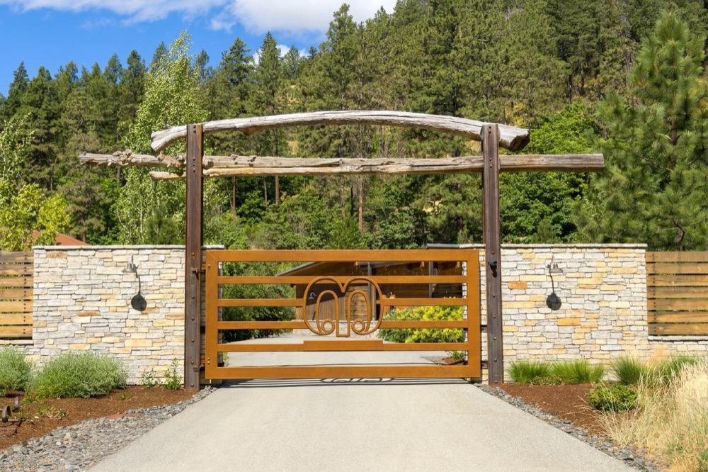 Gate Ochre Ranch