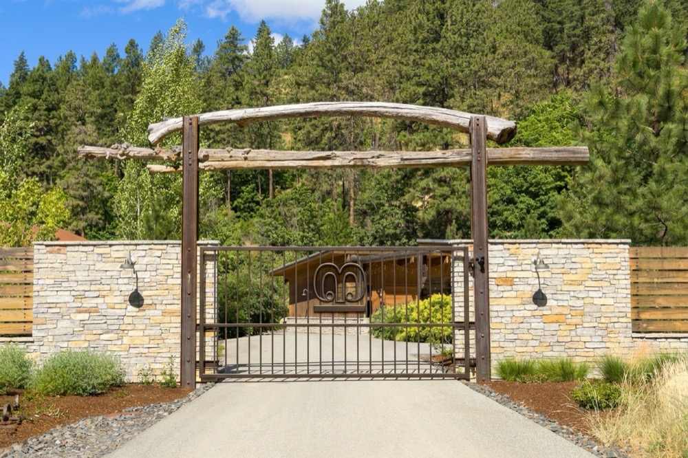 Lodge Thin Frame M