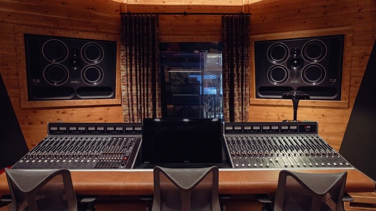 C-saddle-wide-1