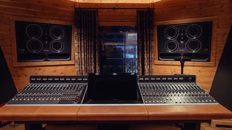 C-saddle-wide-2