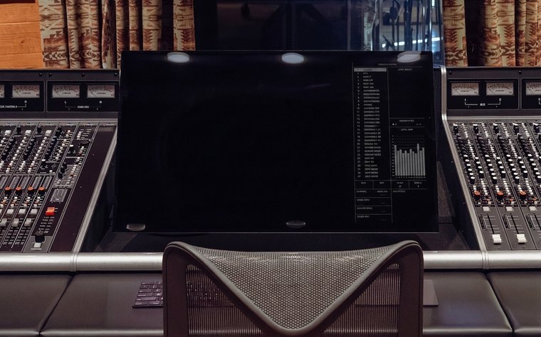 D-flush-display-2