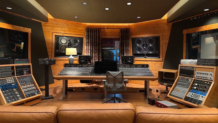 S-hero-room-2